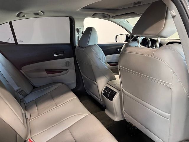 2016 Acura TLX V6 Tech