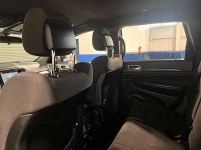 2020 Jeep Grand Cherokee Laredo