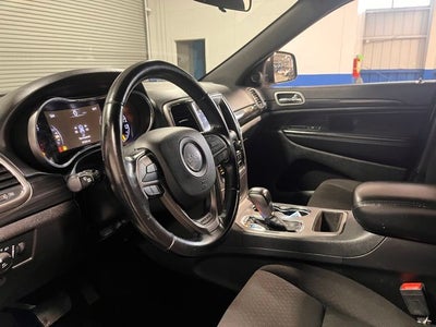 2020 Jeep Grand Cherokee Laredo