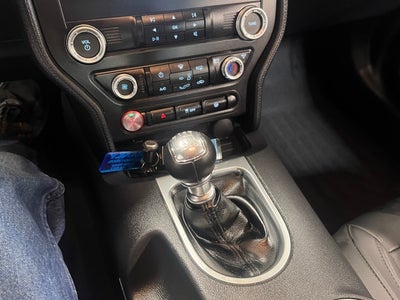 2022 Ford Mustang EcoBoost