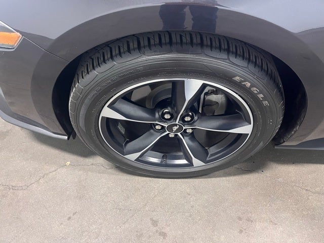 2022 Ford Mustang EcoBoost