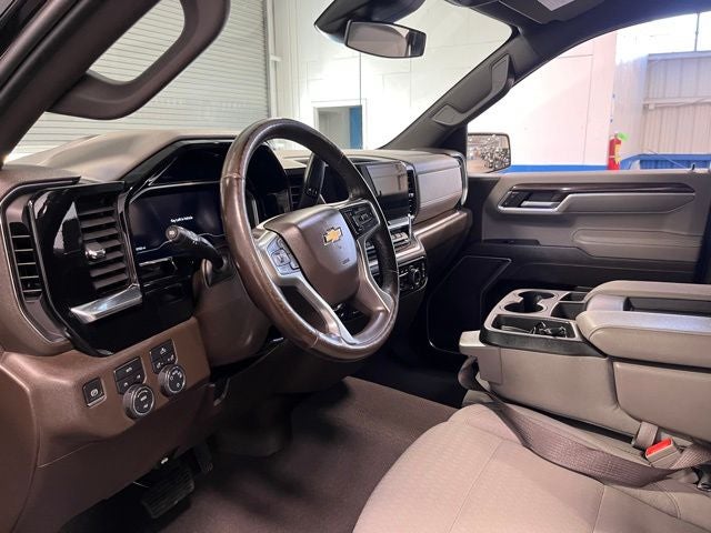 2022 Chevrolet Silverado 1500 LT LT1