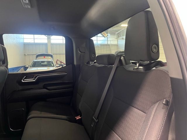 2025 Chevrolet Silverado 1500 LT LT1