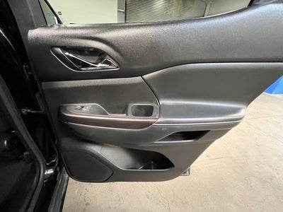 2017 GMC Acadia SLE-2