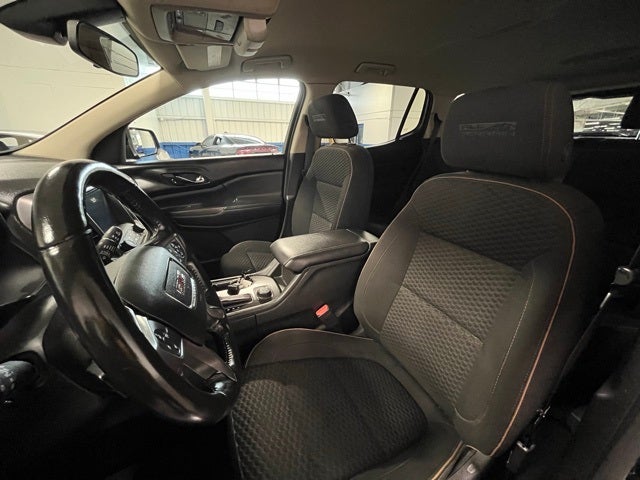 2017 GMC Acadia SLE-2