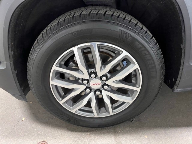 2017 GMC Acadia SLE-2