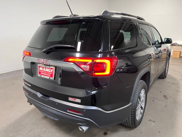 2017 GMC Acadia SLE-2