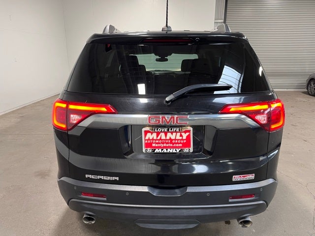 2017 GMC Acadia SLE-2