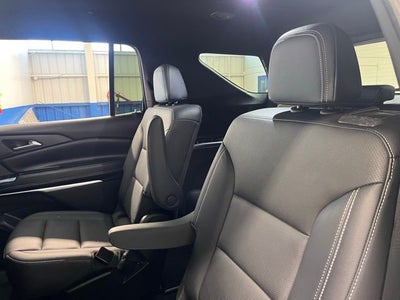 2025 Chevrolet Traverse LT 2LT