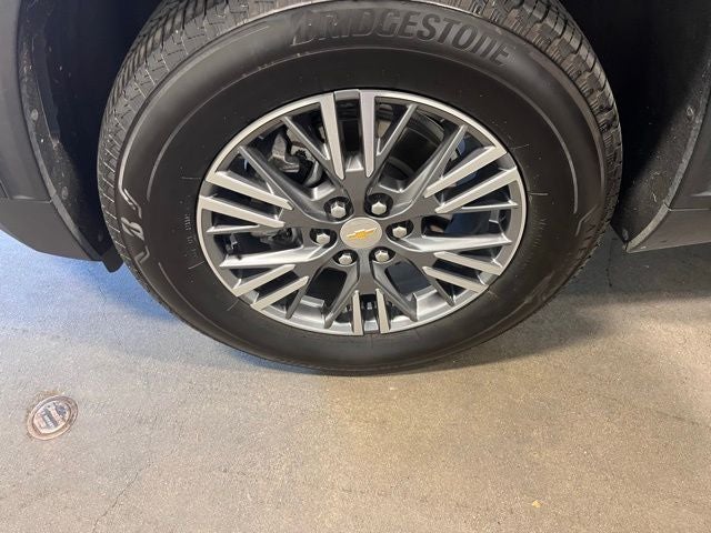 2025 Chevrolet Traverse LT 2LT