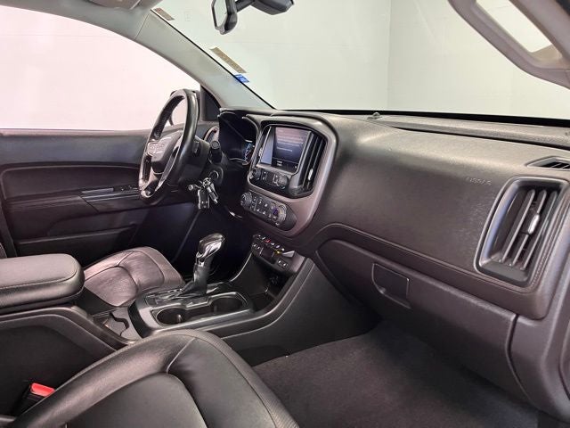 2022 GMC Canyon AT4 w/Leather