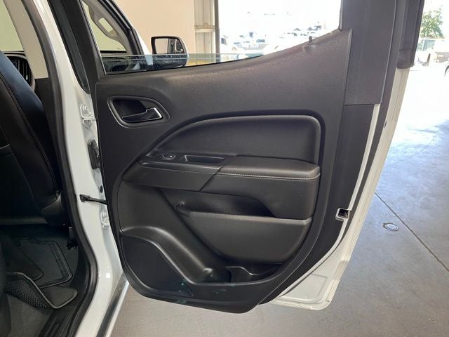 2022 GMC Canyon AT4 w/Leather