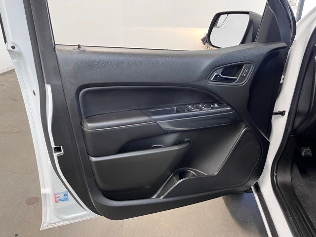 2022 GMC Canyon AT4 w/Leather