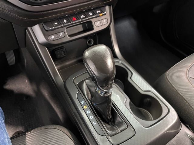 2022 GMC Canyon AT4 w/Leather