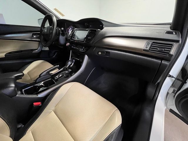 2017 Honda Accord Touring