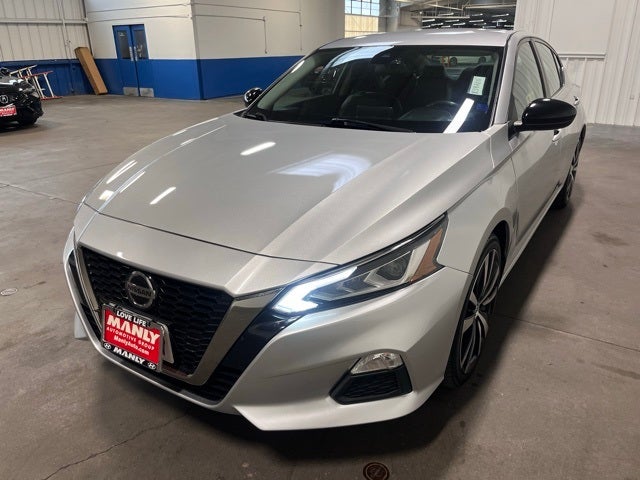 2022 Nissan Altima 2.5 SR