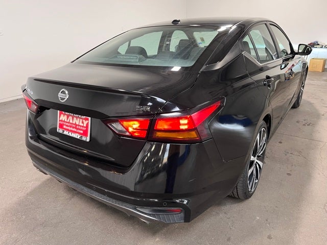 2022 Nissan Altima 2.5 SR