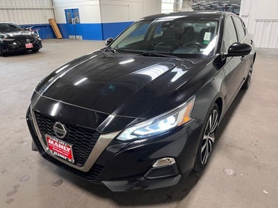 2022 Nissan Altima 2.5 SR