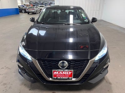 2022 Nissan Altima 2.5 SR