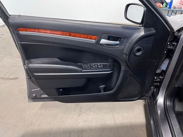 2014 Chrysler 300 Base