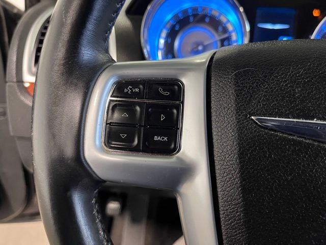 2014 Chrysler 300 Base