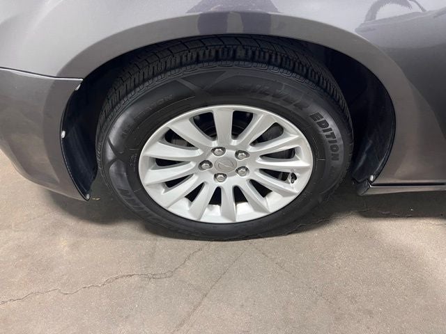 2014 Chrysler 300 Base