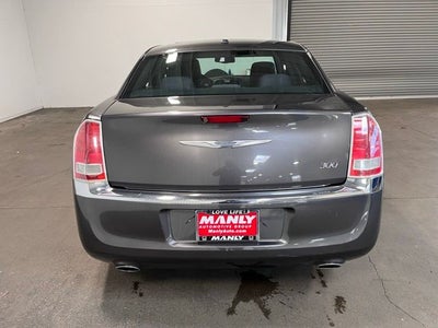 2014 Chrysler 300 Base