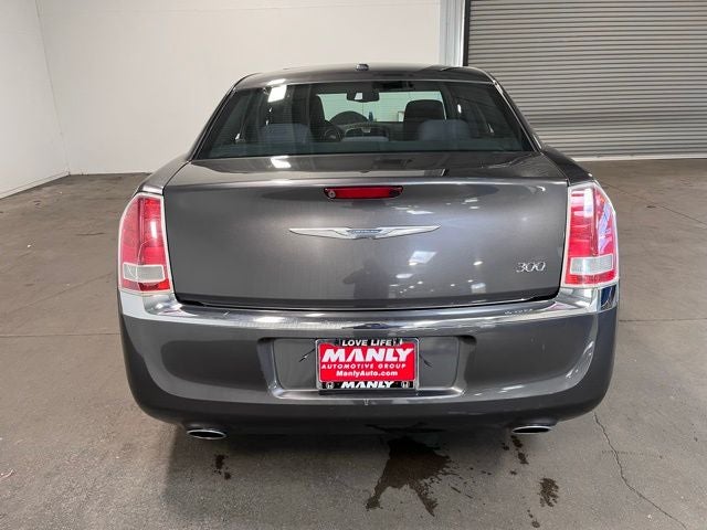 2014 Chrysler 300 Base