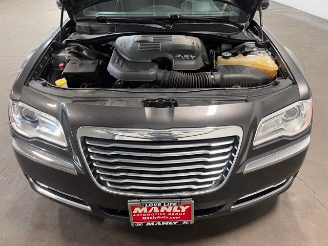 2014 Chrysler 300 Base
