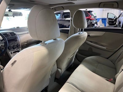 2011 Toyota Corolla LE