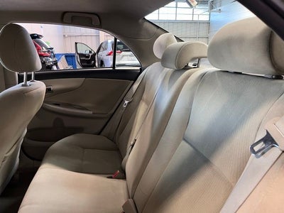 2011 Toyota Corolla LE