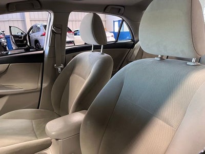 2011 Toyota Corolla LE