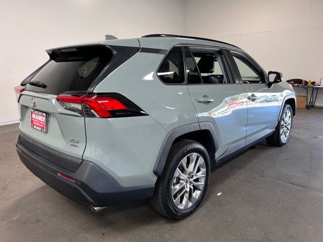 2021 Toyota RAV4 XLE Premium