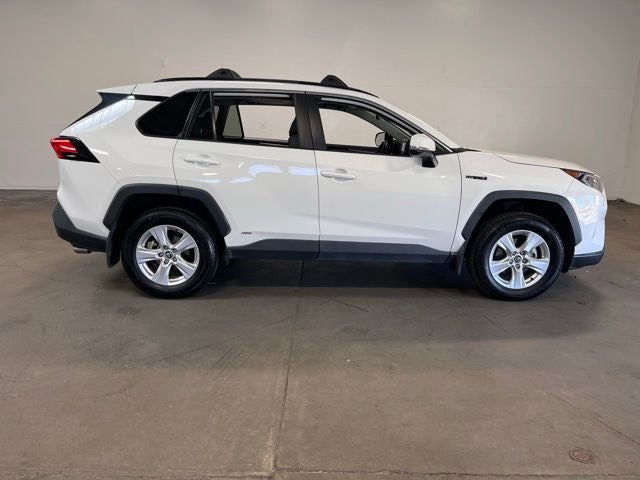 2020 Toyota RAV4 Hybrid XLE