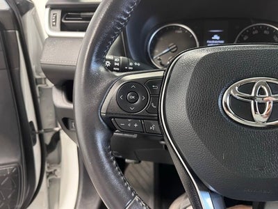 2020 Toyota RAV4 Hybrid XLE