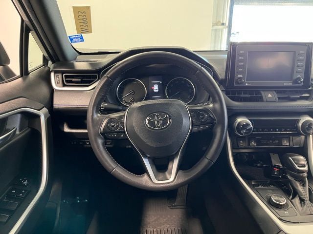 2022 Toyota RAV4 Hybrid SE