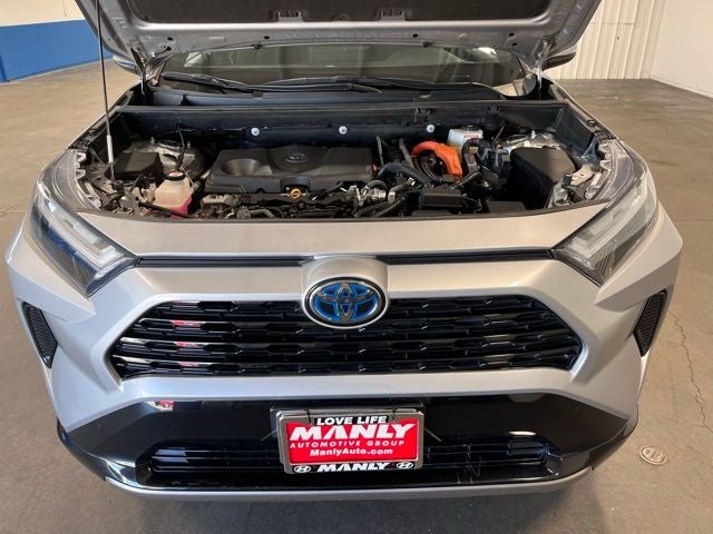 2022 Toyota RAV4 Hybrid SE
