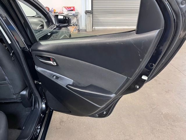 2019 Toyota Yaris LE