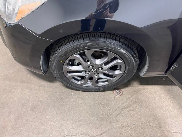 2019 Toyota Yaris LE