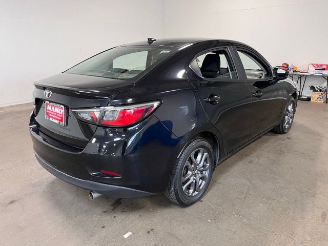 2019 Toyota Yaris LE