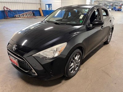 2019 Toyota Yaris LE