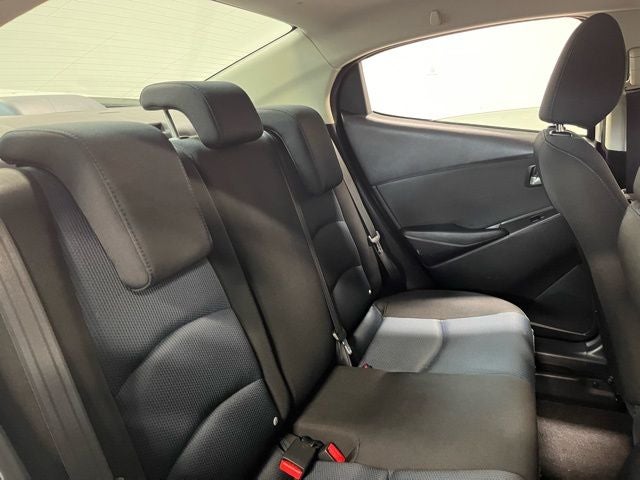 2017 Toyota Yaris iA Base