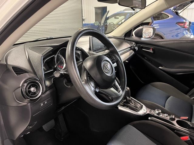 2017 Toyota Yaris iA Base