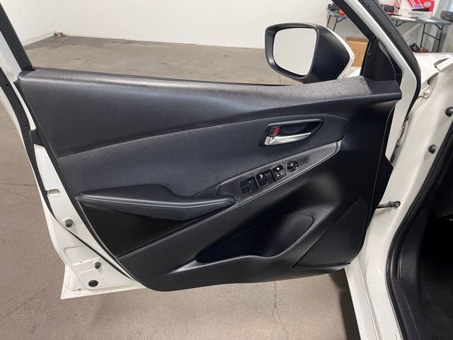 2017 Toyota Yaris iA Base