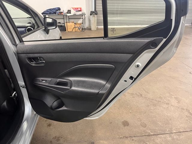 2023 Nissan Versa 1.6 SV