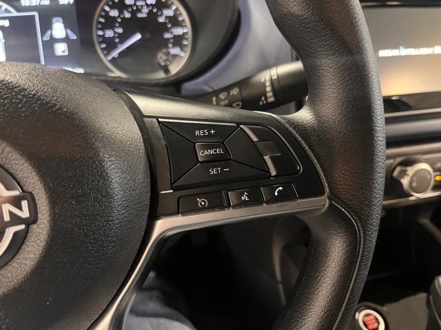 2023 Nissan Versa 1.6 SV