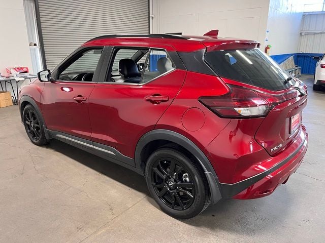 2023 Nissan Kicks SR