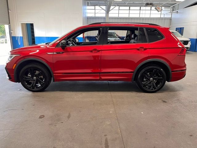 2024 Volkswagen Tiguan 2.0T SE R-Line Black