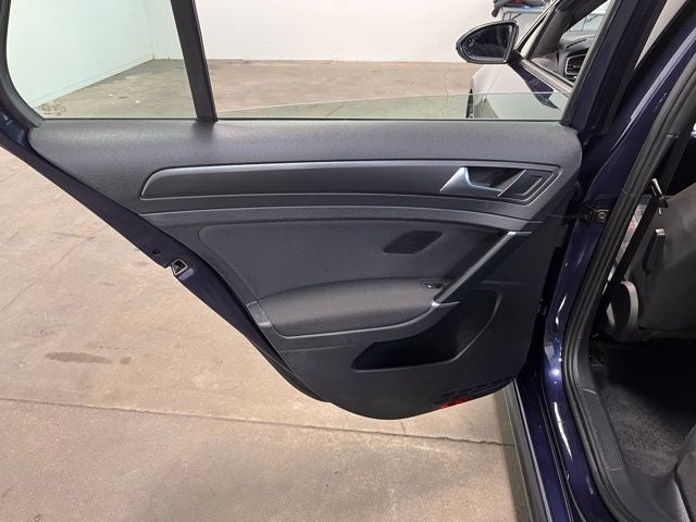 2019 Volkswagen Golf GTI 2.0T SE