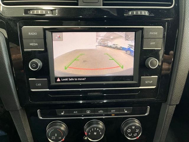 2019 Volkswagen Golf GTI 2.0T SE